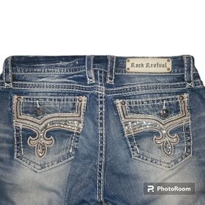 Rock Revival 31 Elean Capri e8479p stretch jeans